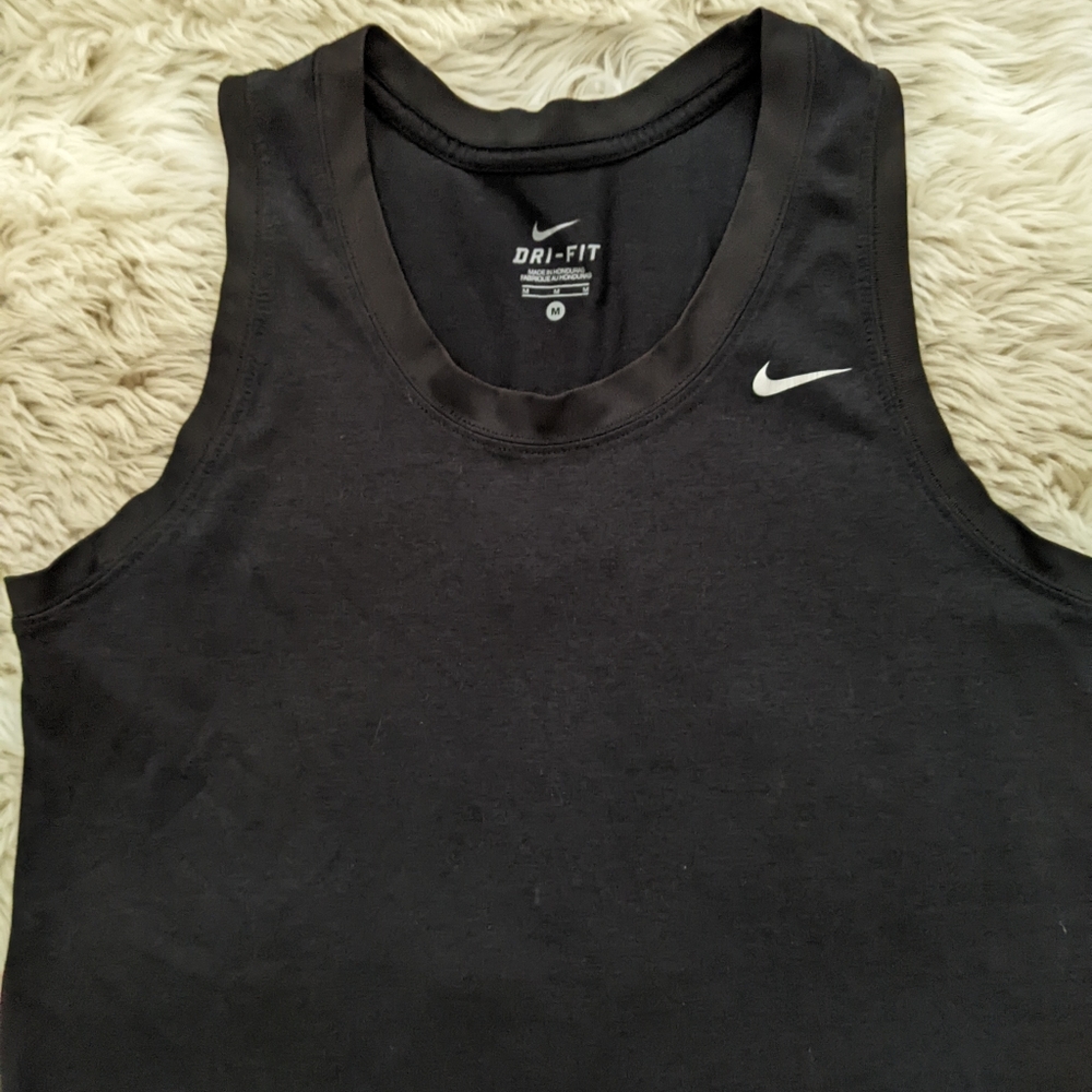 Nike DriFit Tank - Picture 3 of 6